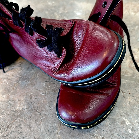 Dr  marten beautiful wine, colour boots - Picture 6 of 9